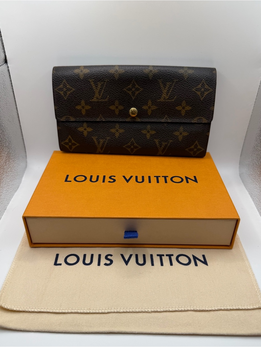 Louis Vuitton Sarah Long Wallet